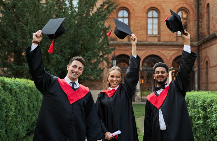 Top Courses/Degrees for Higher Education Abroad